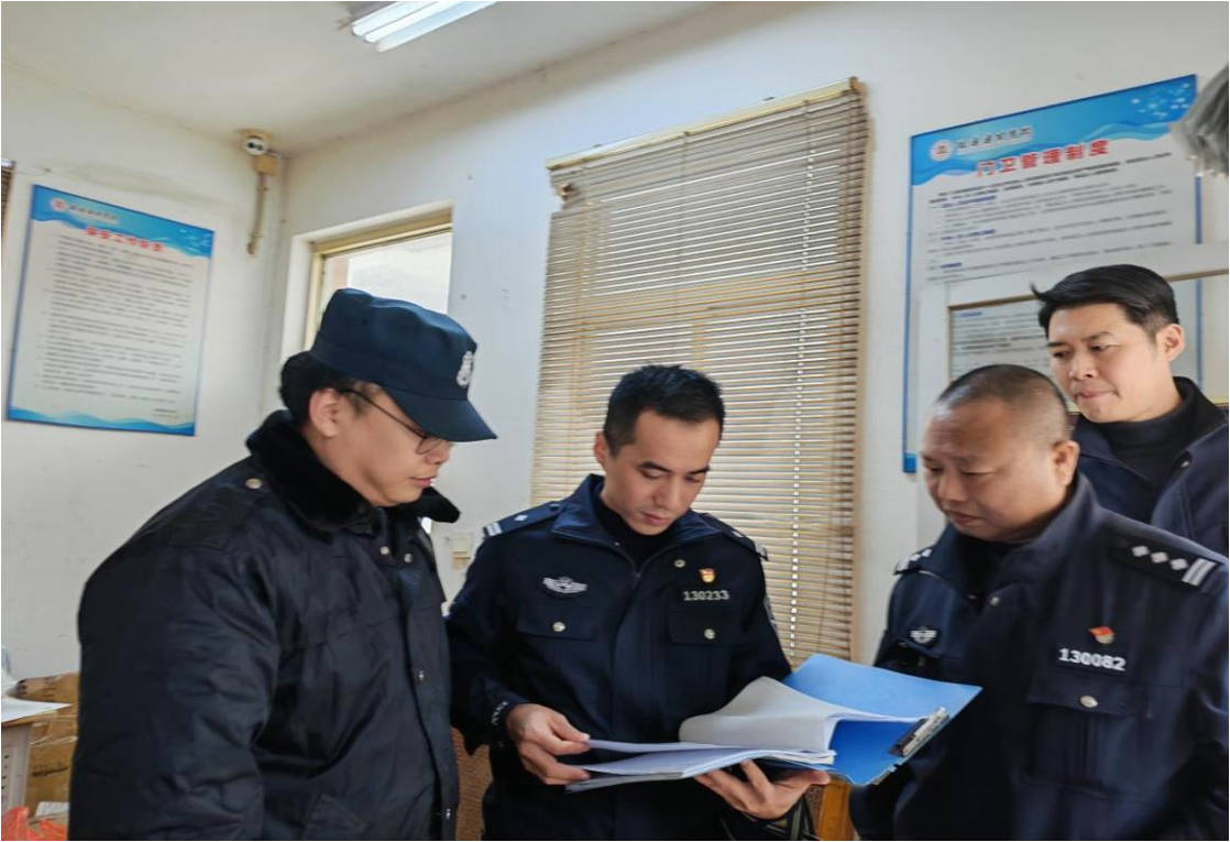 警校聯(lián)動(dòng) 守護(hù)校園&mdash;&mdash;校園安全專(zhuān)項(xiàng)指導(dǎo)工作在福建建筑學(xué)校開(kāi)展